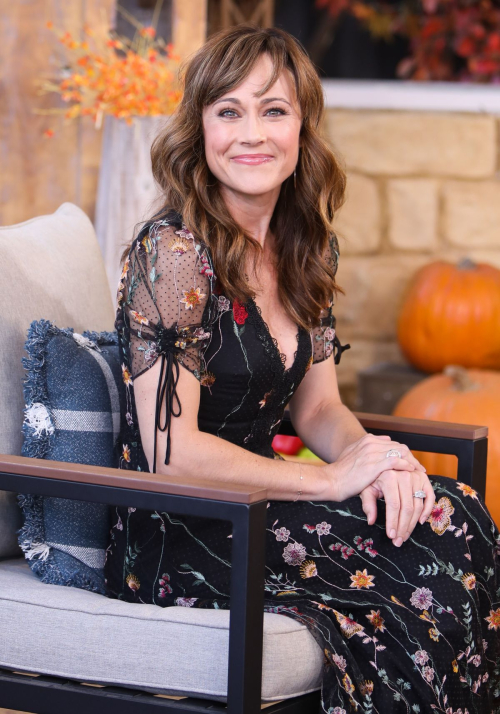 Nikki DeLoach at Hallmark Home and Family, October 2020 2