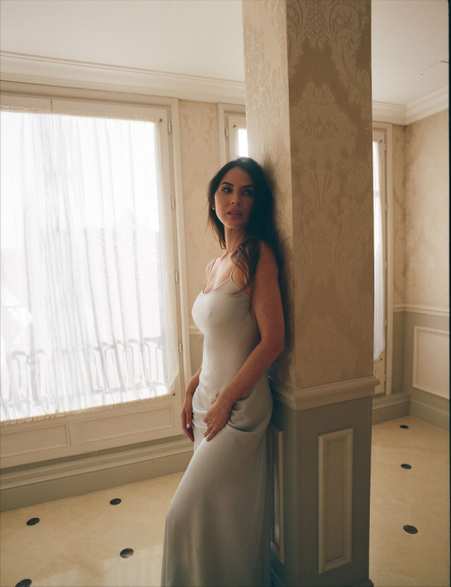 Olivia Munn Instagram Photos and Video, October 2025 3