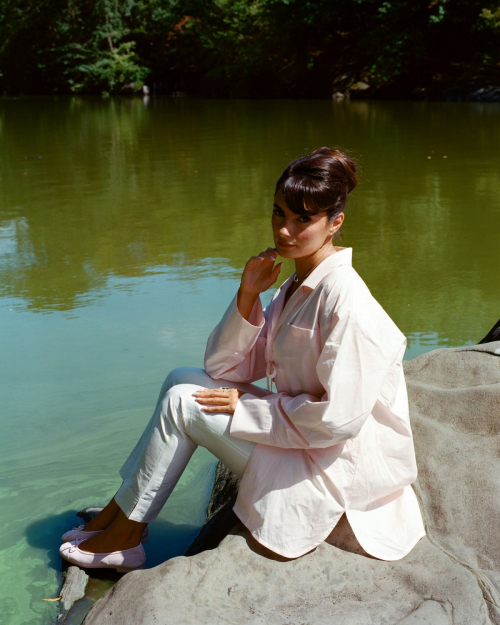 Paige DeSorbo for The Zoe Report, October 2025 6
