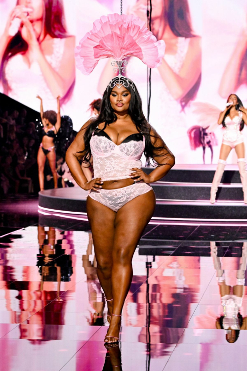 Precious Lee at Victoria's Secret Fashion Show New York, October 2025