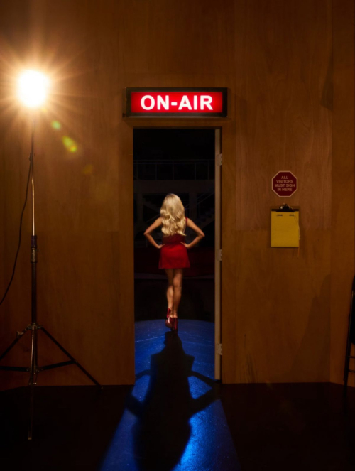 Sabrina Carpenter Airbnb Short n Sweet Experience October 2025 4