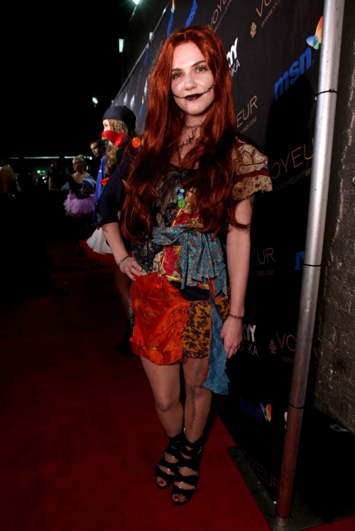 Sara Canning at Heidi Klum Halloween Party 2009 1