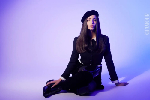 Sofia Carson for Glamour Mexico, September 2025 1