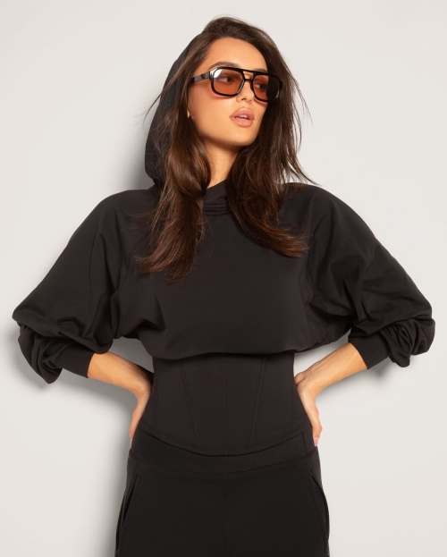 Sonya Starzhynska Instagram photos, October 2025 4