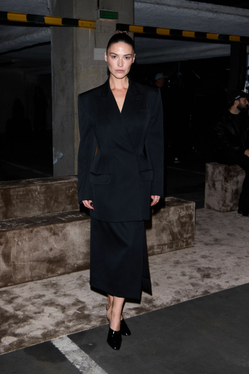 Sophia Roe at Mugler Show Paris Fashion Week, October 2025
