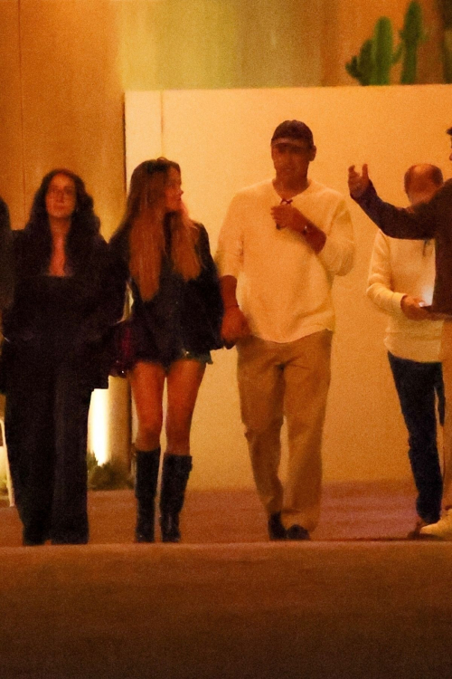 Sydney Sweeney Leaves Art Gallery Before Dinner Los Angeles, September 2025 5