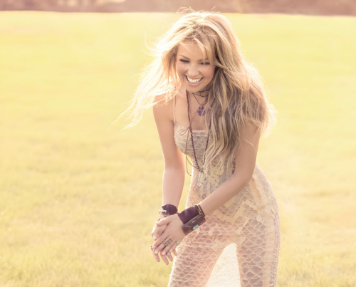 Thalia for Amore Mio Album 6