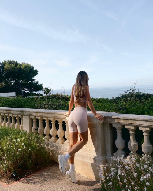 Vale Genta – Instagram Photos, October 2025 3