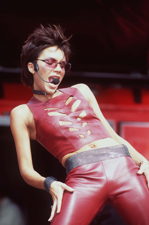 Victoria Beckham Live at One Big Sunday, 2000 4