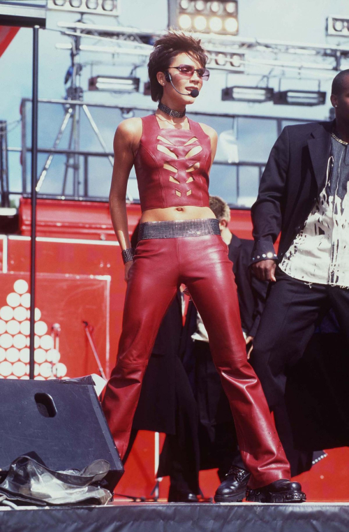 Victoria Beckham Live at One Big Sunday, 2000 5