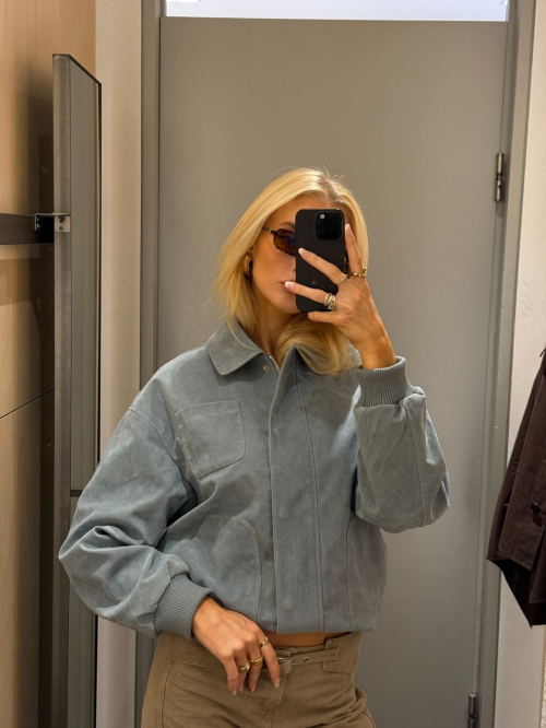 Victoria Turner Instagram photos, October 2025 5