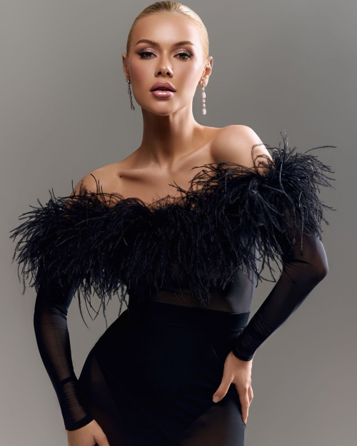Viktoria Apanasenko Instagram Photos, October 2025 3