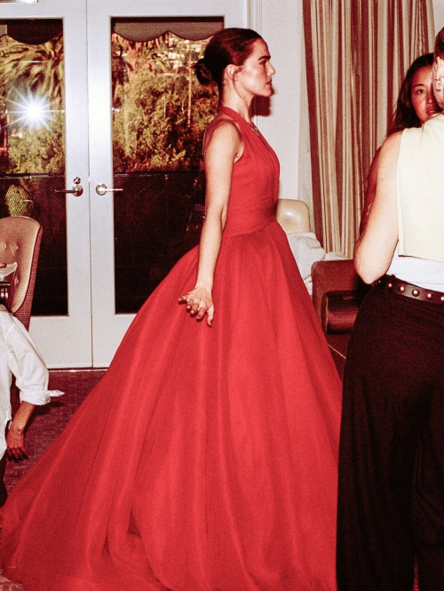 Zoey Deutch Academy Museum Gala photoshoot, October 2025 7