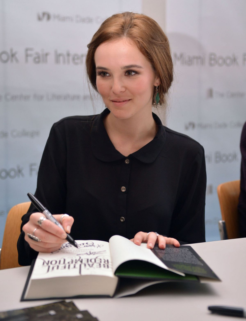 Zoey Deutch at Miami Book Fair International 6