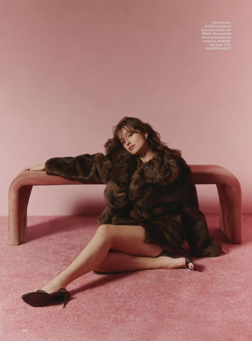 Aimee Lou Wood in Harper’s Bazaar UK, December 2025 4