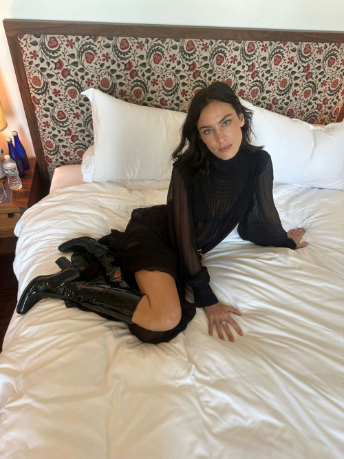 Alexa Chung for Nylon Magazine, November 2025 3