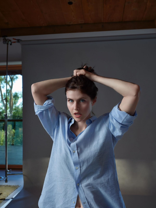 Alexandra Daddario Photoshoot, November 2025 1