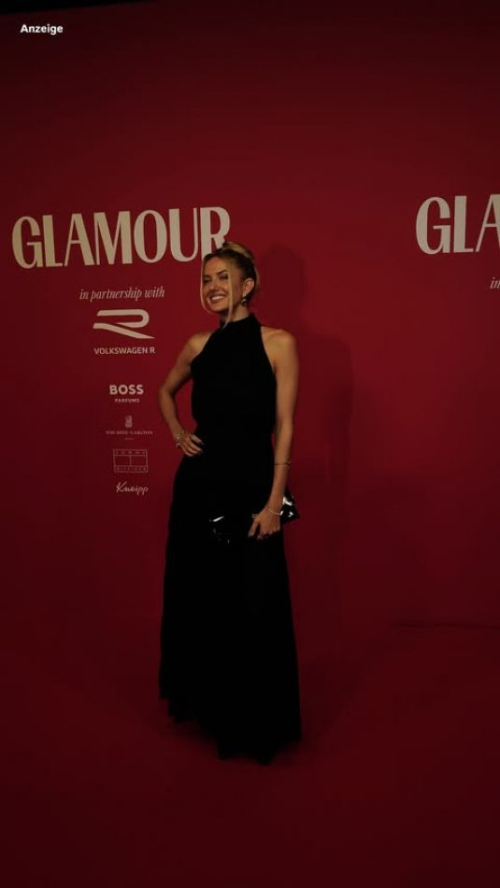 Alica Schmidt Instagram Photos, November 2025 1