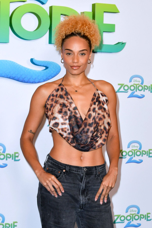 Alicia Aylies Zootopie 2 Premiere Le Grand Rex Paris, November 2025 6