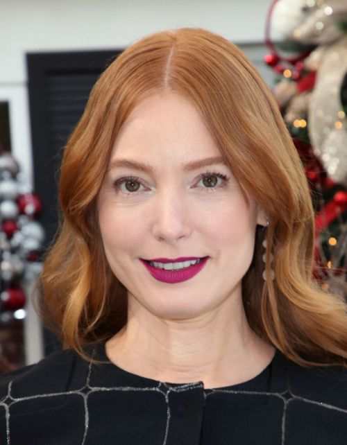 Alicia Witt at Hallmark Home & Family, 2017