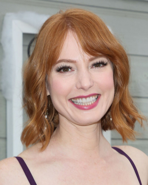 Alicia Witt Hallmark Home and Family, 2018 5
