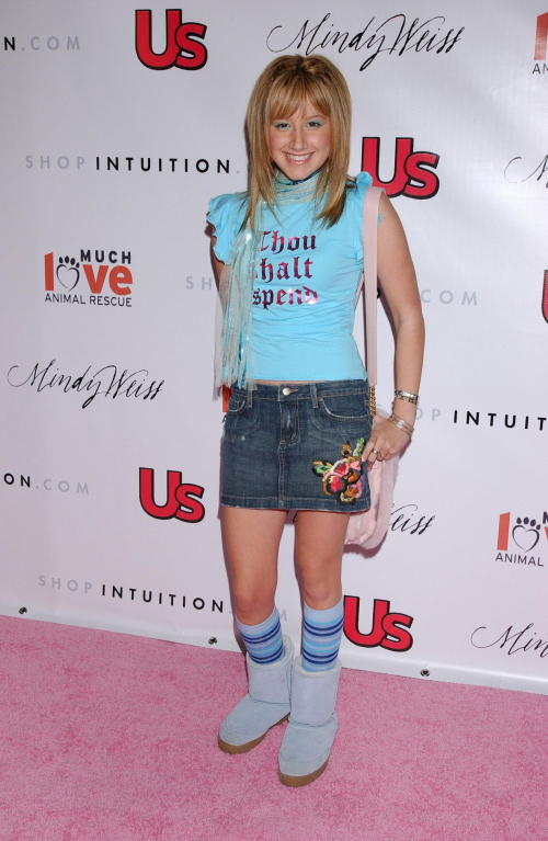 Ashley Tisdale at US Weekly Holiday Shopping Party, Nov 2004