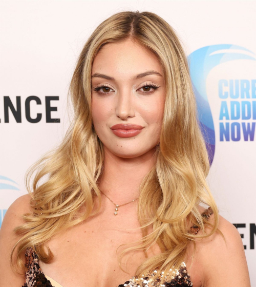 Bella Podaras Cure Addiction Now 2nd Annual Fundraiser Los Angeles, November 2025 2