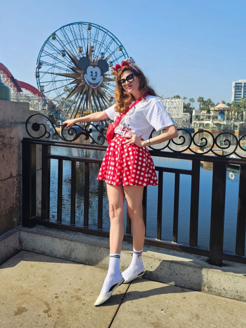 Blanca Blanco Disney California Adventure Anaheim, November 2025