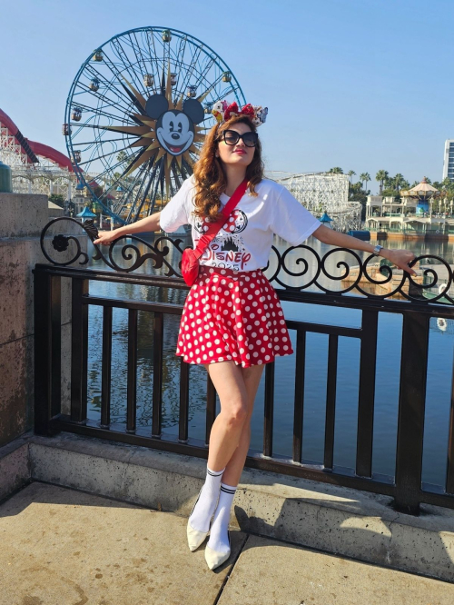 Blanca Blanco Disney California Adventure Anaheim, November 2025 2