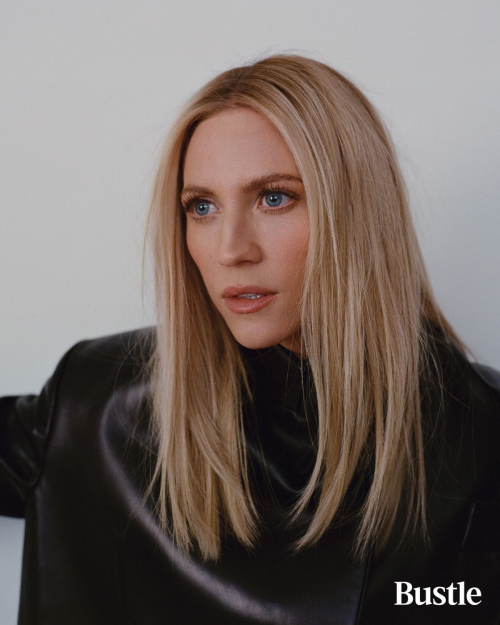 Brittany Snow Bustle Magazine, November 2025 1