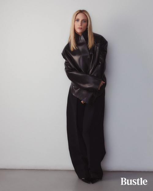 Brittany Snow Bustle Magazine, November 2025 2