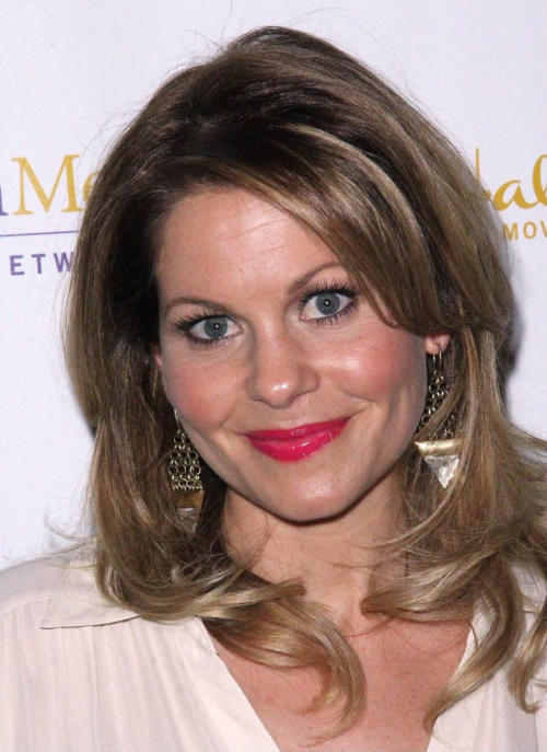 Candace Cameron Bure Christmas Ornament Premiere Los Angeles, November 2013 1