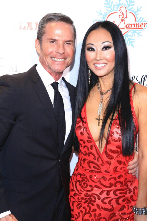 Candace Kita at Babes in Toyland Charity Toy Drive, Dec 2015 1