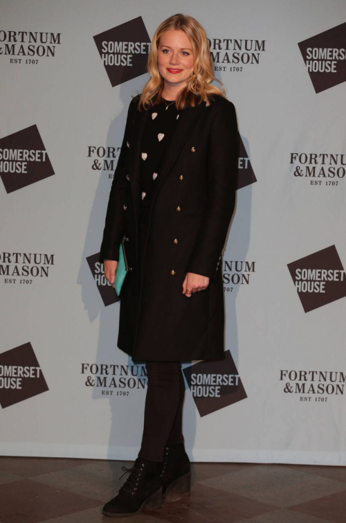 Cara Theobold Skate Somerset House VIP Launch London, November 2016 2