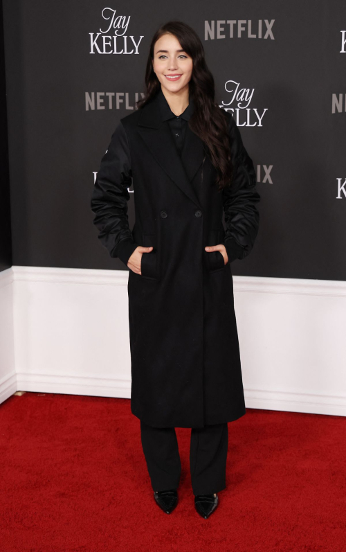 Caylee Cowan Jay Kelly Premiere Los Angeles, November 2025 5