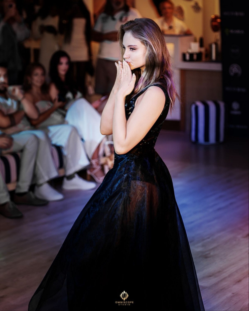 Chelsea Mayer Instagram Photos, November 2025 2