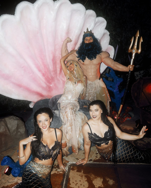 Christina Aguilera at Photoshoot November 2025 5