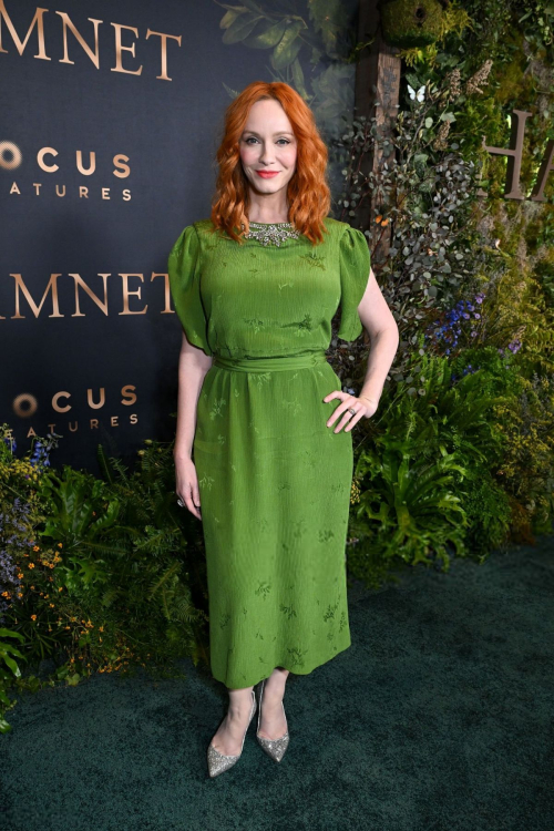 Christina Hendricks Hamnet Premiere in Los Angeles, November 2025 6
