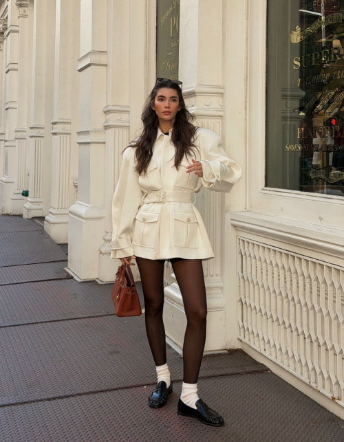 Cindy Mello at a Photoshoot, November 2025 2