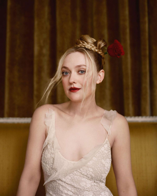 Dakota Fanning for Byrdie Holiday Issue, November 2025 3
