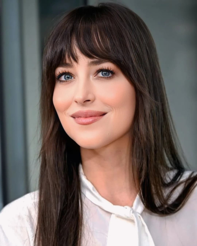 Dakota Johnson profile