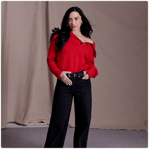 Demi Lovato for Amazon Essentials, 2025 1