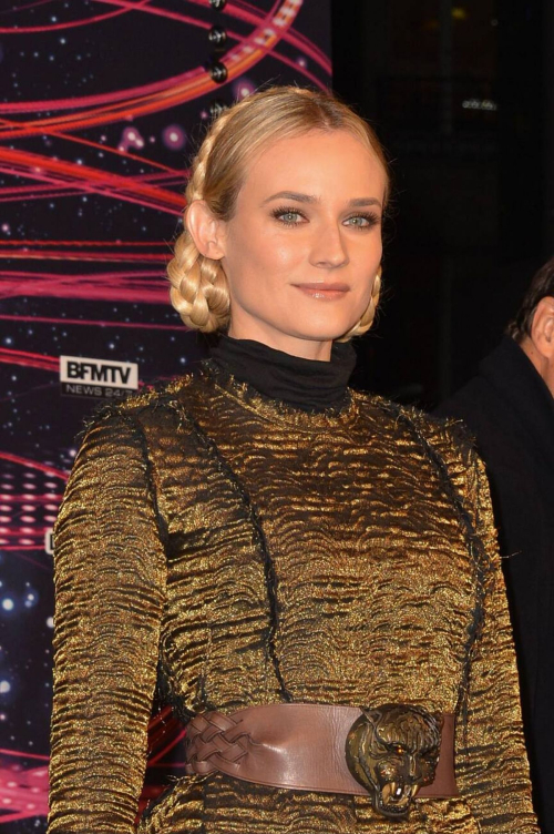 Diane Kruger at Champs Elysees lights switch on, November 2012 6