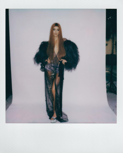 Dixie D’Amelio Chic Instagram Photos, Nov 2025 4