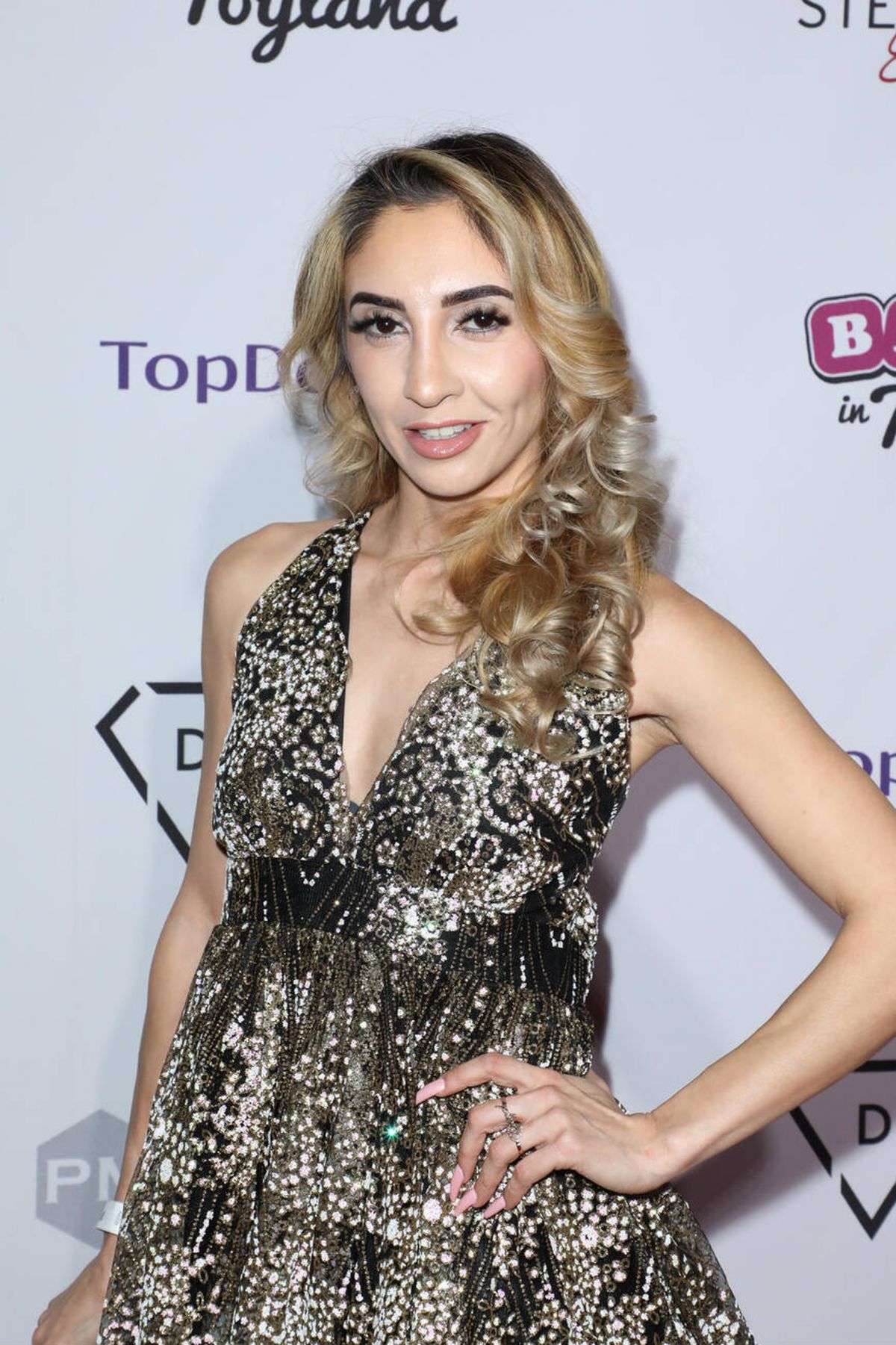 Djazel at Babes in Toyland Charity Toy Drive, November 2018