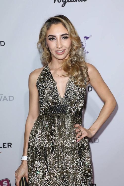 Djazel at Babes in Toyland Charity Toy Drive, November 2018 3