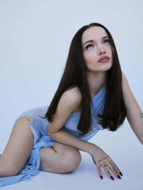 Dove Cameron Instagram photos, November 2025