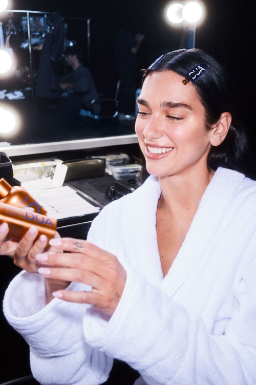 Dua Lipa Stunning at Photoshoot, Nov 2025 1