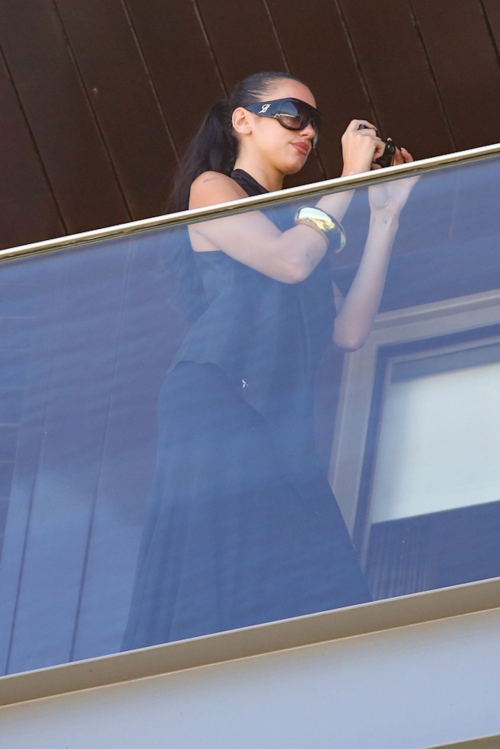 Dua Lipa with Sister Rina Balcony Pics in Rio De Janeiro, 2025 6