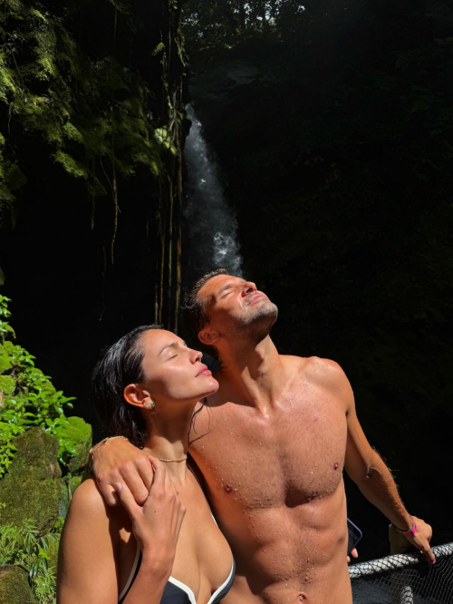 Eiza Gonzalez Instagram Photos, November 2025 1